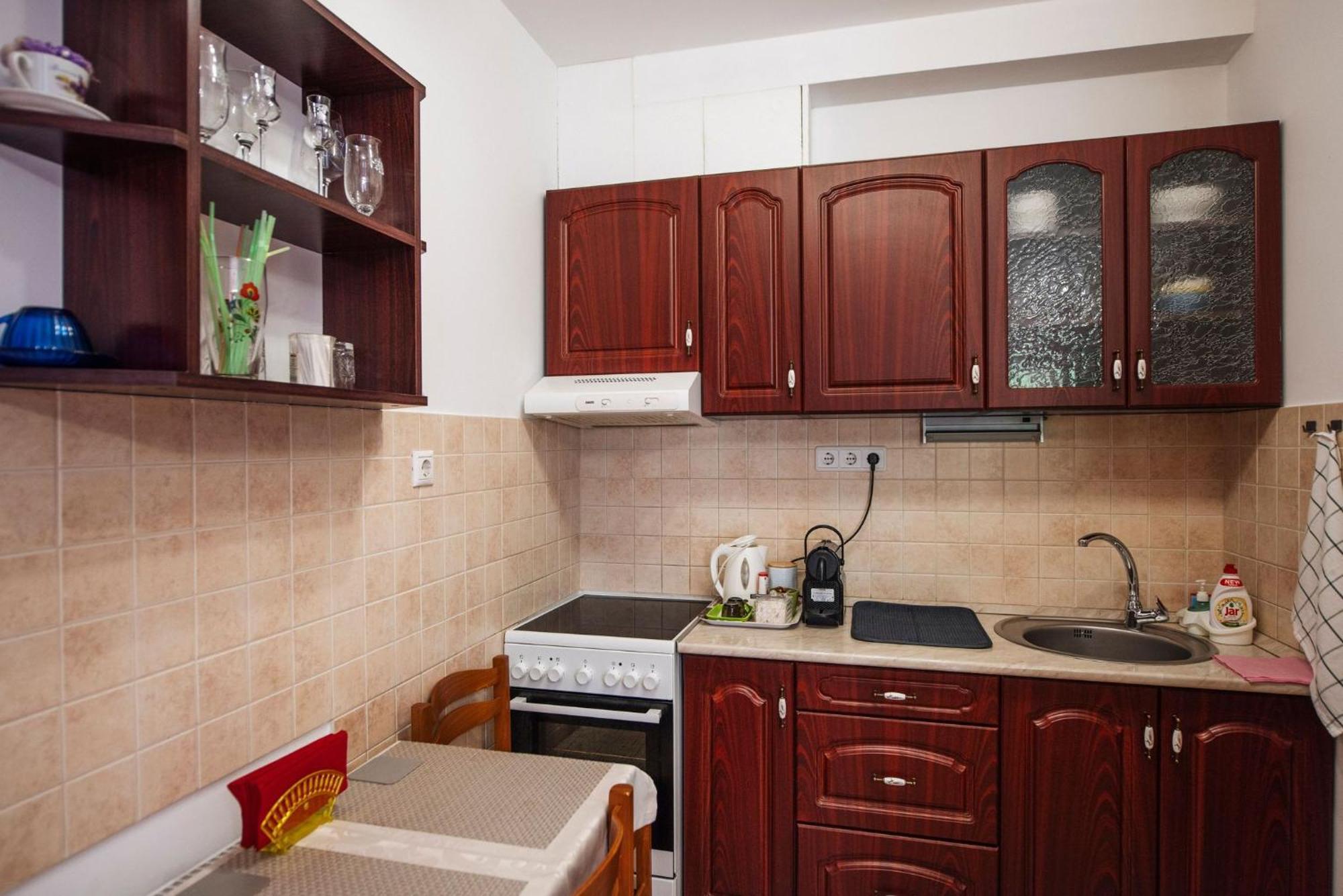 Inci Apartman Πετς Εξωτερικό φωτογραφία