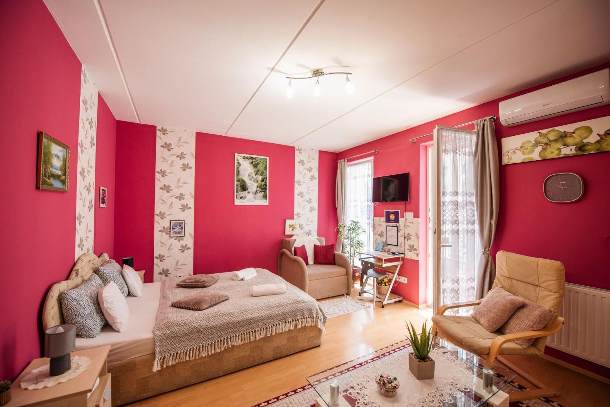 Inci Apartman Πετς Εξωτερικό φωτογραφία
